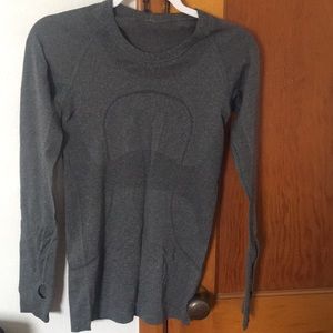 Lululemon swiftly tech long sleeve